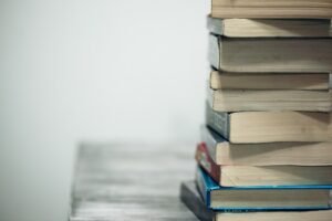 10 Reasons to Hire a Ghostwriter for Your Biography